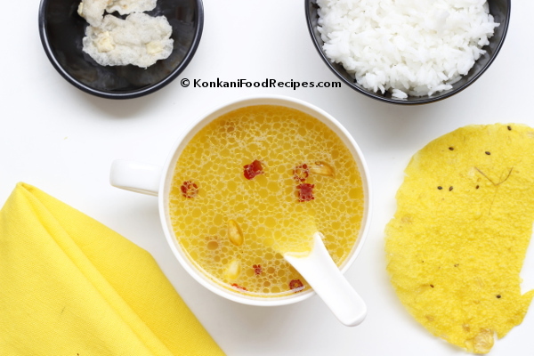 Split Mung Bean/Moong Dal Rasam (Mugadali Saaru) 