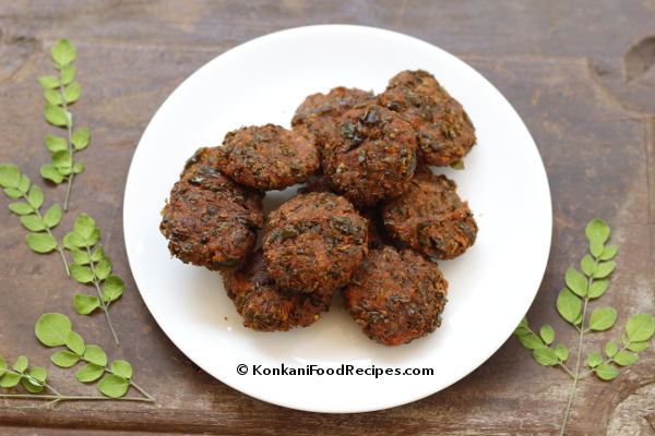 Drumstick Leaves Fritters Recipe (Mashinga Palle Ambado)